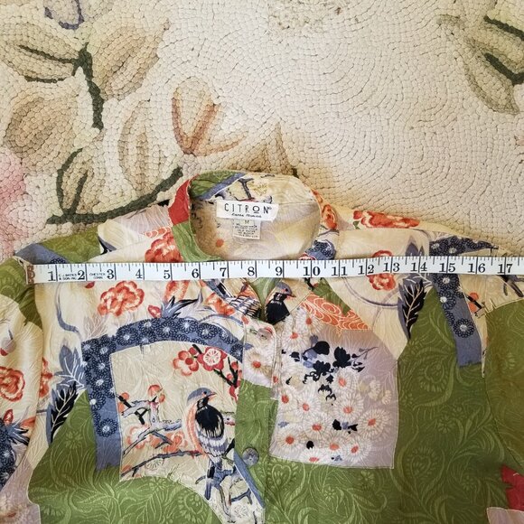 Citron Silk Tunic Top with Asian Motif - Picture 3 of 16